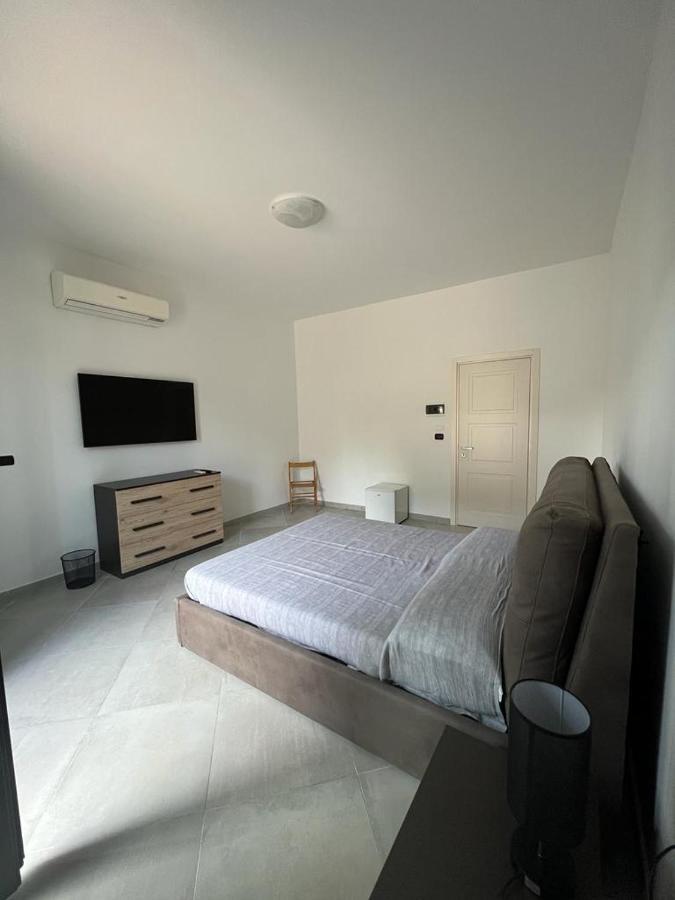 Machiavelli House * Gallipoli